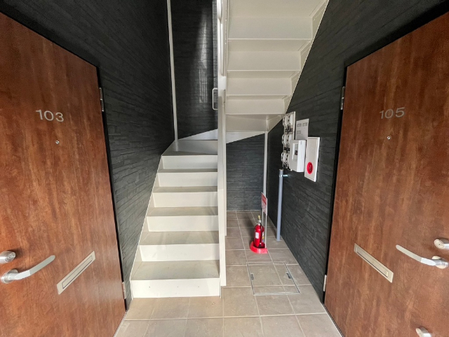 建物エントランス