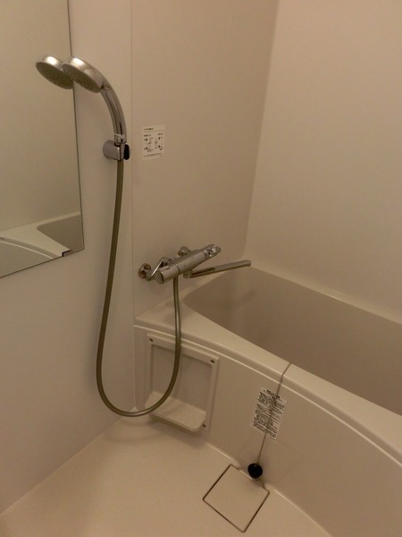 シャワールーム