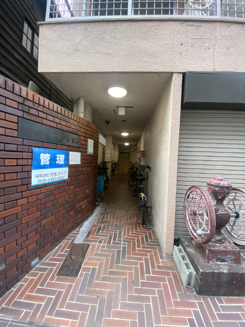 建物エントランス