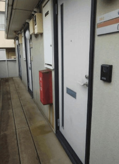 建物エントランス